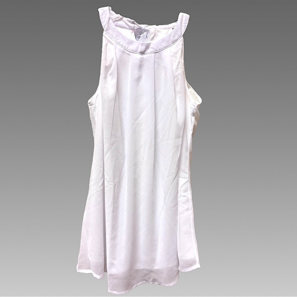 NWOT White Sleeveless Blouse with Bow Tie Back – Women’s‎ Small